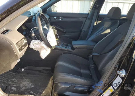 2023 Honda Civic Sport z USA, uszkodzony, nr VIN 2HGFE2F52PH569708